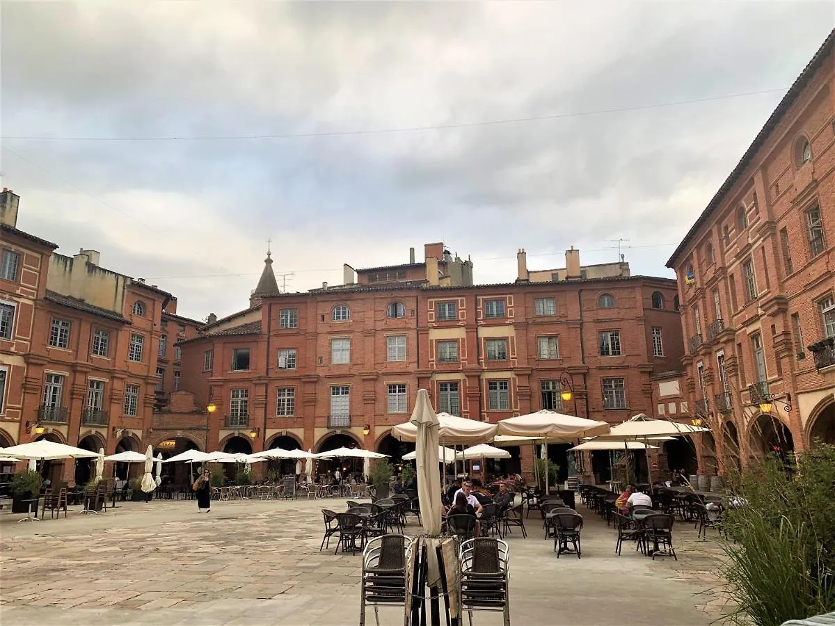 アパート T3 Spacieux Et Chaleureux - Montauban Centre